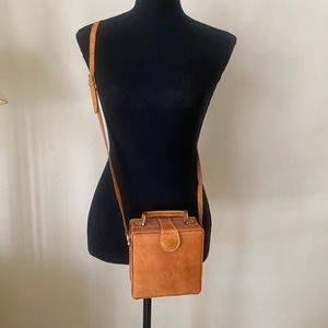 Cross Body Leather bag